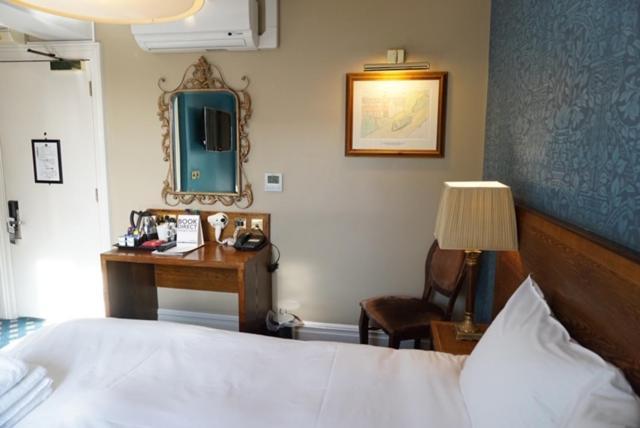 The Swan Hotel Leighton Buzzard Bagian luar foto