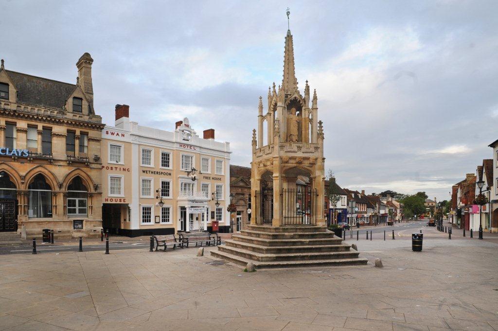 The Swan Hotel Wetherspoon Leighton Buzzard Bagian luar foto